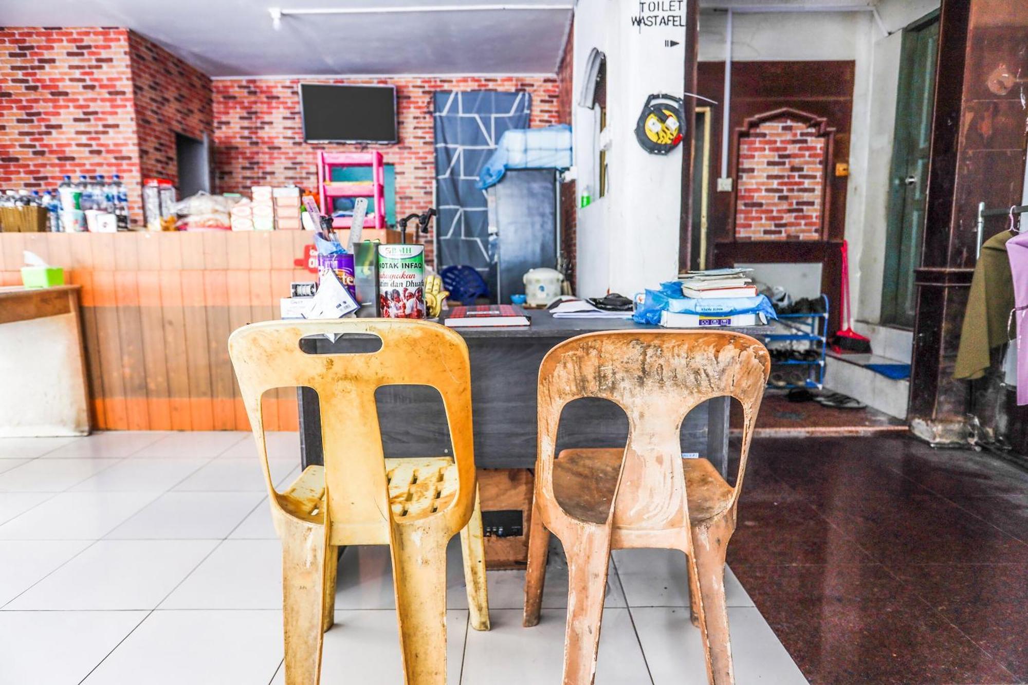 Spot On 91781 Solo Baru Homestay Syariah Jodoh  외부 사진