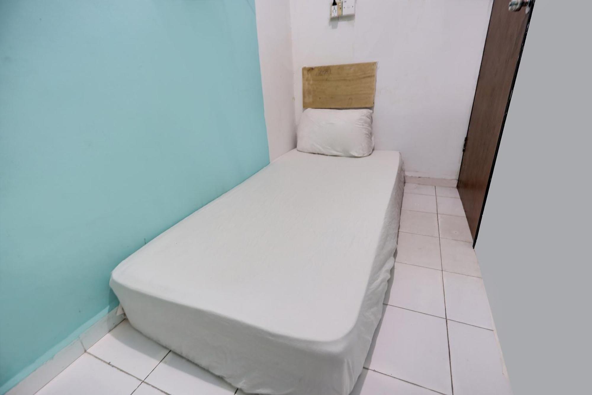Spot On 91781 Solo Baru Homestay Syariah Jodoh  외부 사진