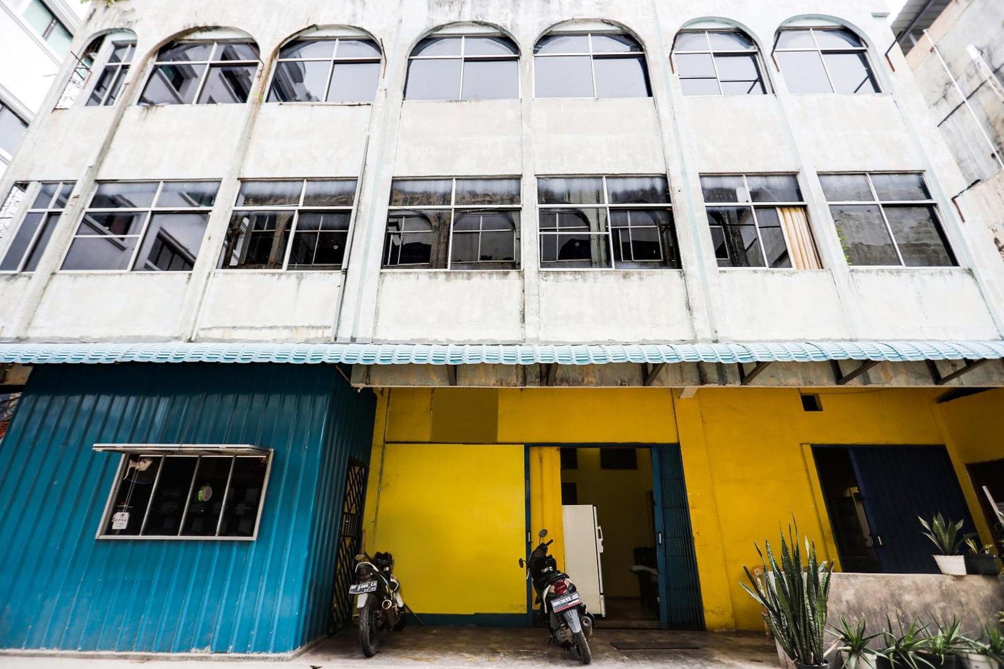 Spot On 91781 Solo Baru Homestay Syariah Jodoh  외부 사진